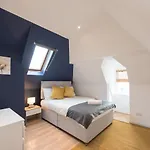 Colchester Town Duplex Apartment