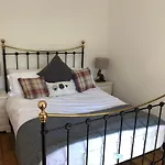 Luxury 3 Bed House On The Estate Of 17Th Century Manor House