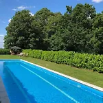 Luxury 2 Bed Cottage In The Orchard Of A 17Th Century Manor House