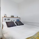 Zeni Ensuite, In Colchester