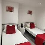 Vetrelax 4Bedroom House With Garden And Parking
