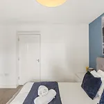 Luxnightzz - Two Bed - Close To North Station And Hospital