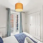 Luxnightzz - Two Bed - Close To North Station And Hospital
