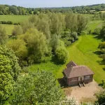 Ultimate Constable Country Rural Retreat - The Pump House