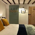 Sunrise Studio