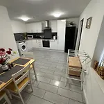 Beautiful 1-Bed Apartment In Colchester