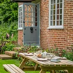A Fairy-Tale Luxurious Cottage - The Tea Caddy