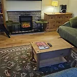 Mersea Island Retreat - 4 Bedroom House