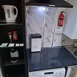 Oleon Apartments - Colchester