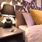 Stylish & Cosy Stay 2-Bed House Train Station Hospital Garden Fast Wifi