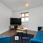 Stylish House By Ar Properties Short Lets & Serviced Accommodation Colchester