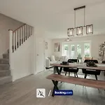 Luxury House By Ar Properties Short Lets & Serviced Accommodation Colchester