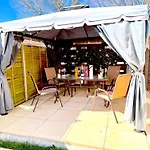 Colchester City Luxury With Free Parking And 5 G Wifi