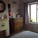 Colchester City Cottage