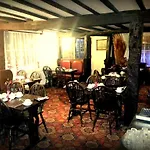 Riverside Hotel