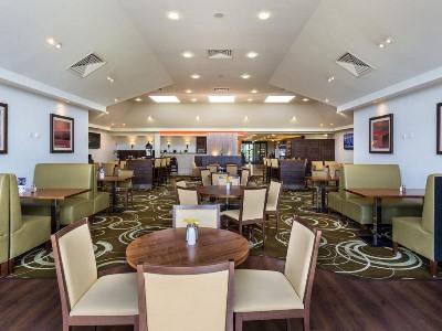 Express By Ihg Hotel