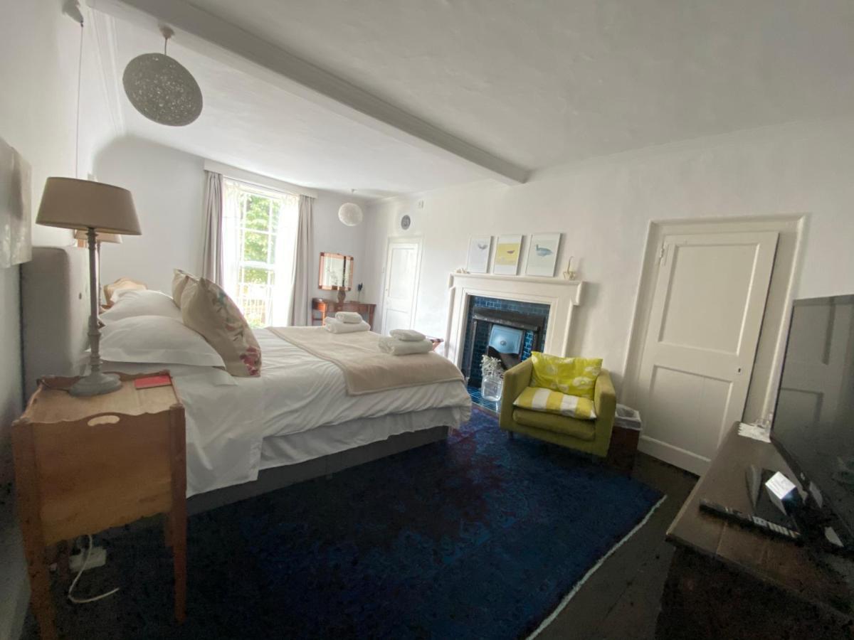 Guest house Baye House