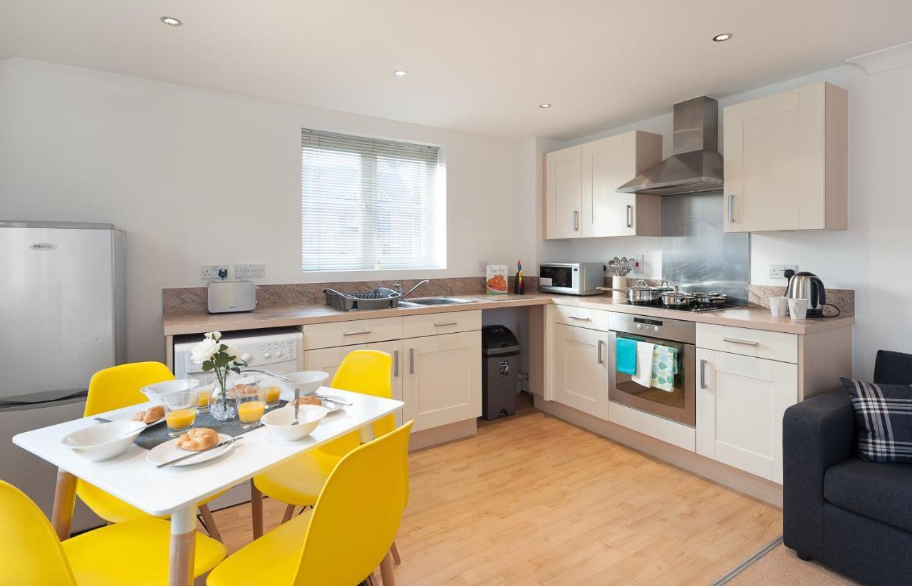 Apartment Treeview Apartment- A Lovely 2 Bed Near North Station By Catchpole Colchester