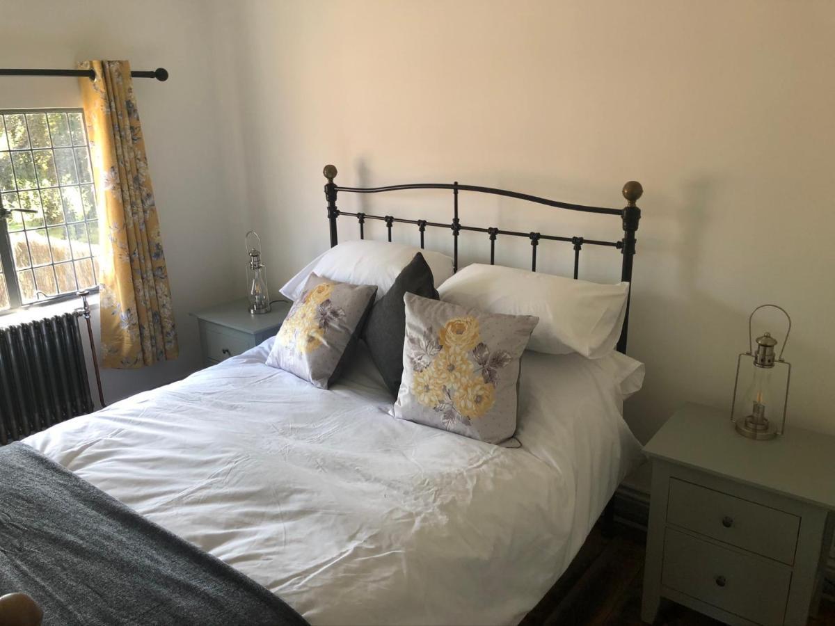 Luxury 3 Bed House On The Estate Of 17th Century Manor House Colchester