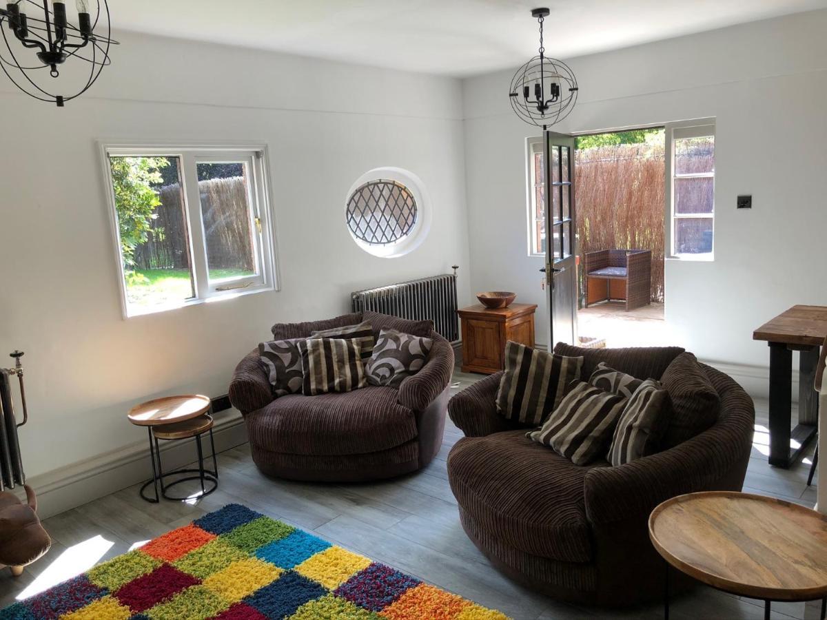 Luxury 3 Bed House On The Estate Of 17th Century Manor House *