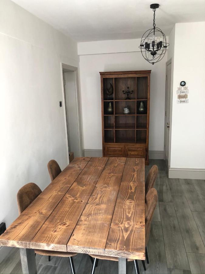 Luxury 3 Bed House On The Estate Of 17th Century Manor House