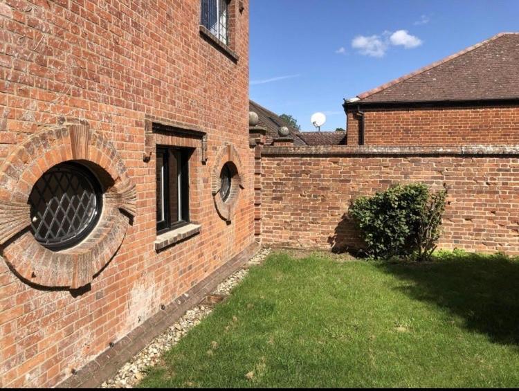 Luxury 3 Bed House On The Estate Of 17th Century Manor House Holiday home