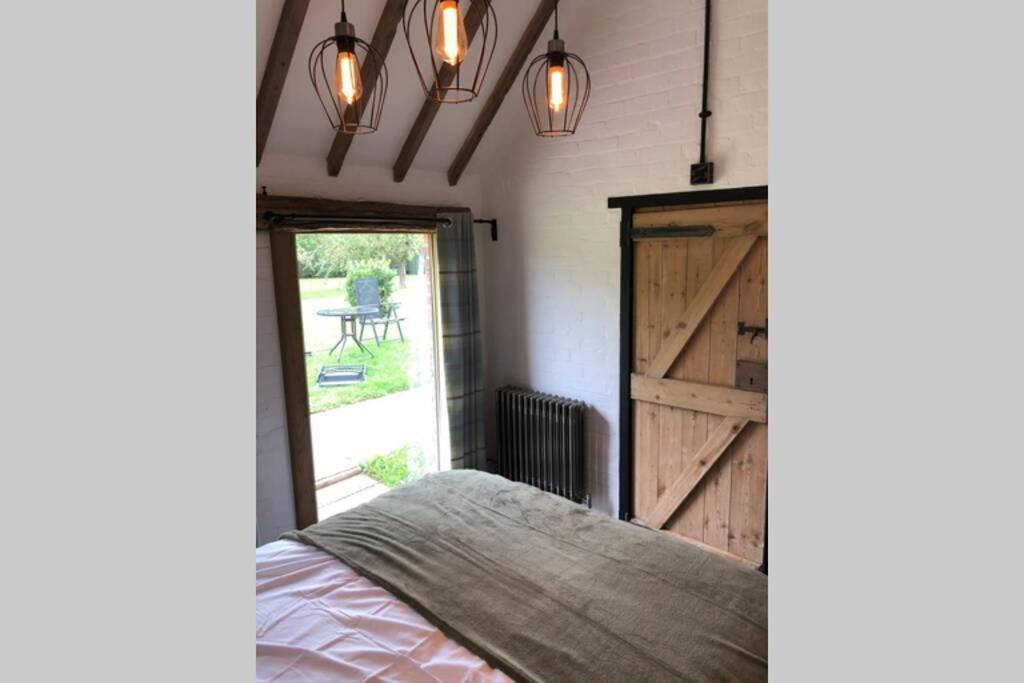 Luxury 2 Bed In The Orchard Of A 17th Century Manor House Colchester