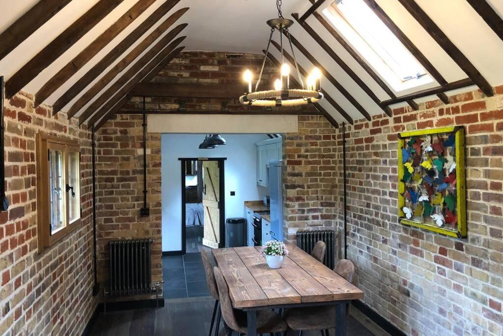 Holiday home Luxury 2 Bed In The Orchard Of A 17th Century Manor House