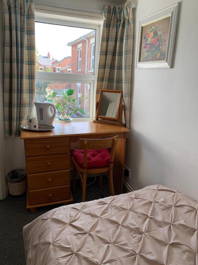 Prince Cottage Bed & Breakfast *