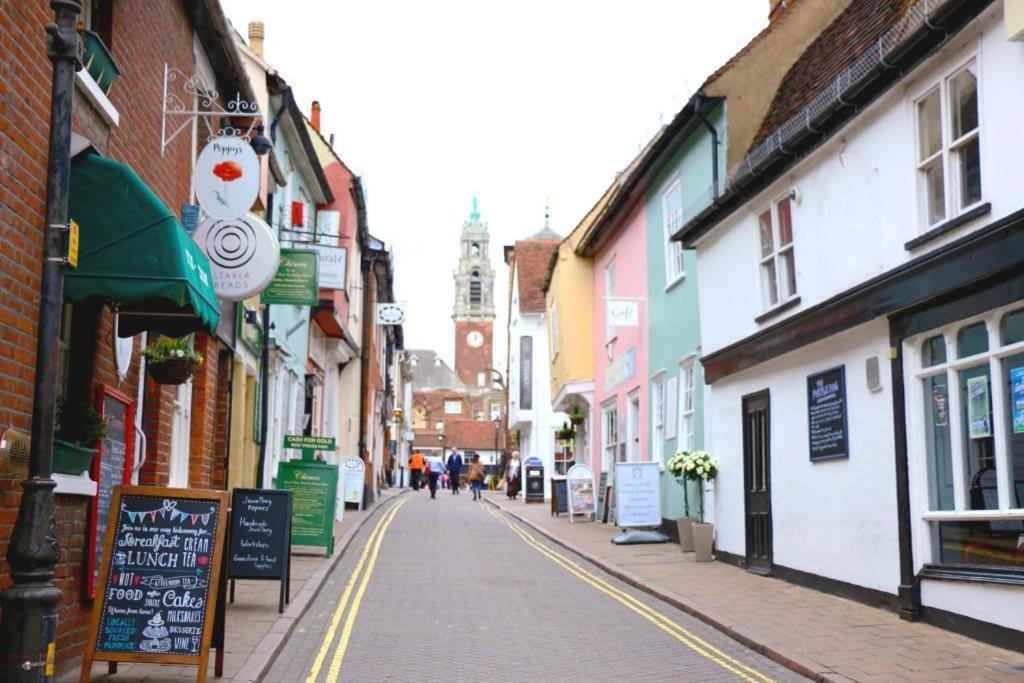 Inn Zeni Ensuite, In Colchester *