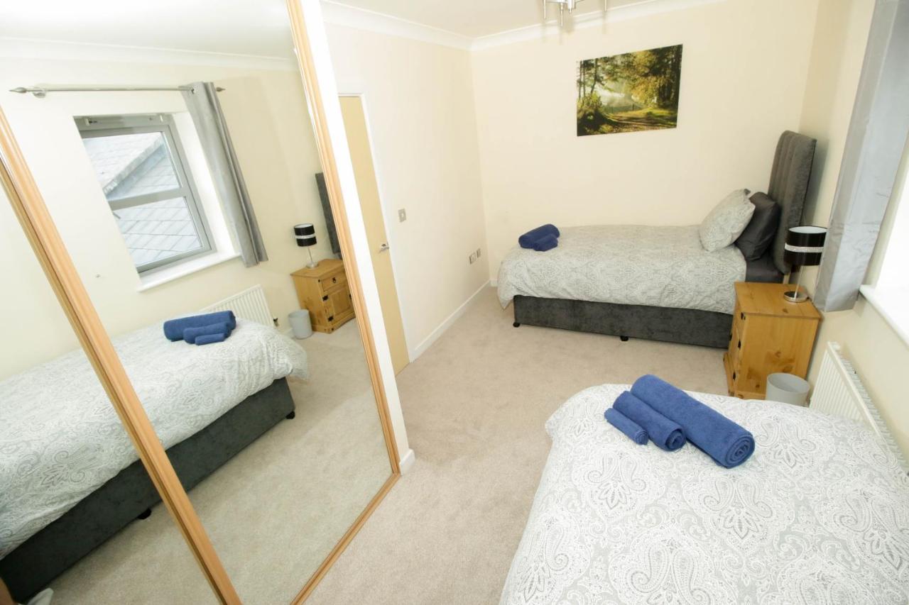 Spacious Double Bedroom Duplex Near North Station & Town Centre Apartment Colchester