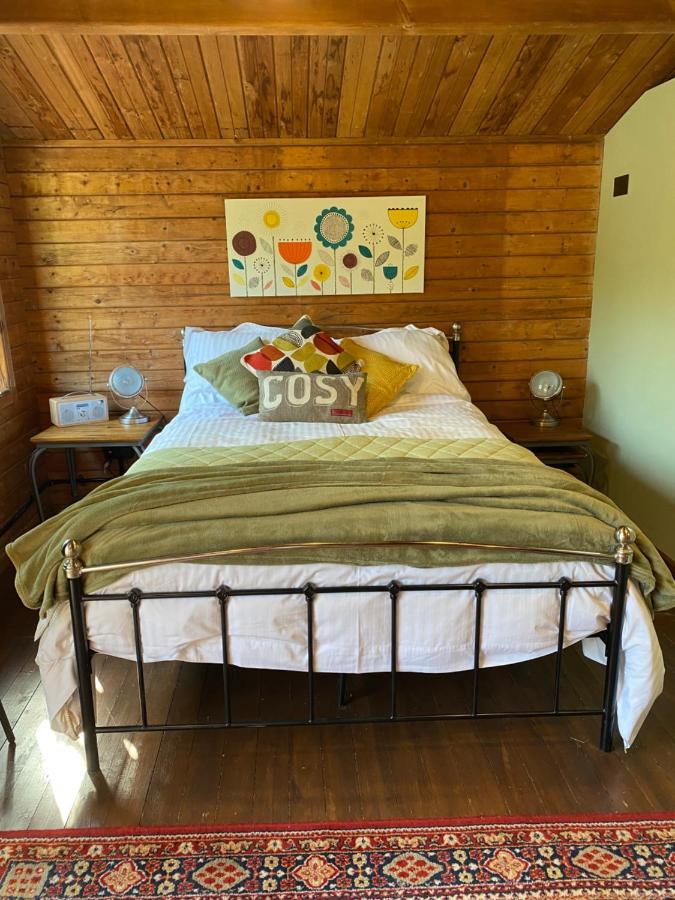 Shrublands Garden Bed & Breakfast