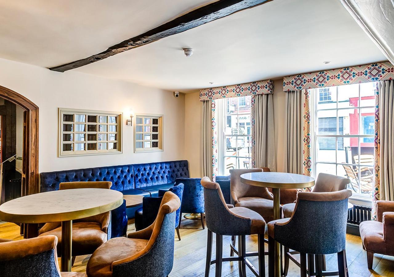 Inn The George 4*