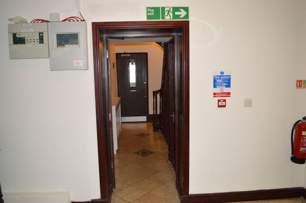 Hotel Globe 3*