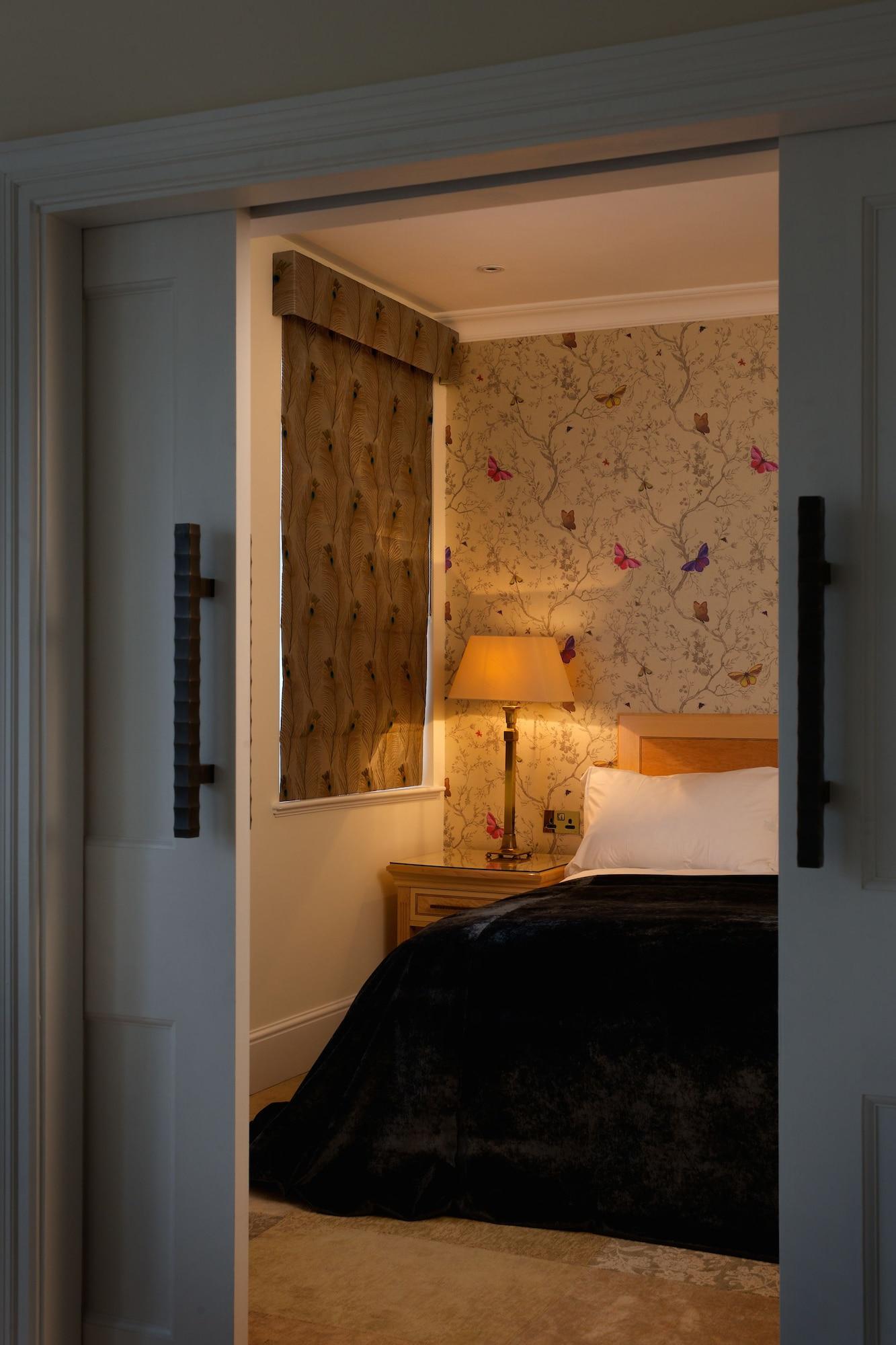 Greyfriars Hotel 4*