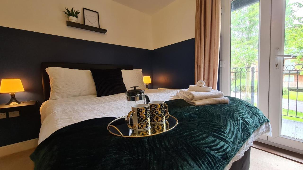 Spacious Entire Apartment, Quiet Central Location Apartment Colchester