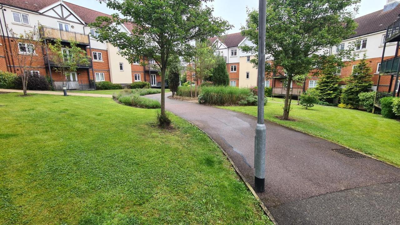 Spacious Entire Apartment, Quiet Central Location * Colchester