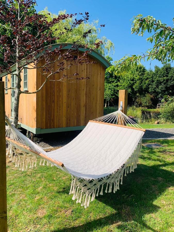The Dragonfly Shepherds Hut Luxury tent *