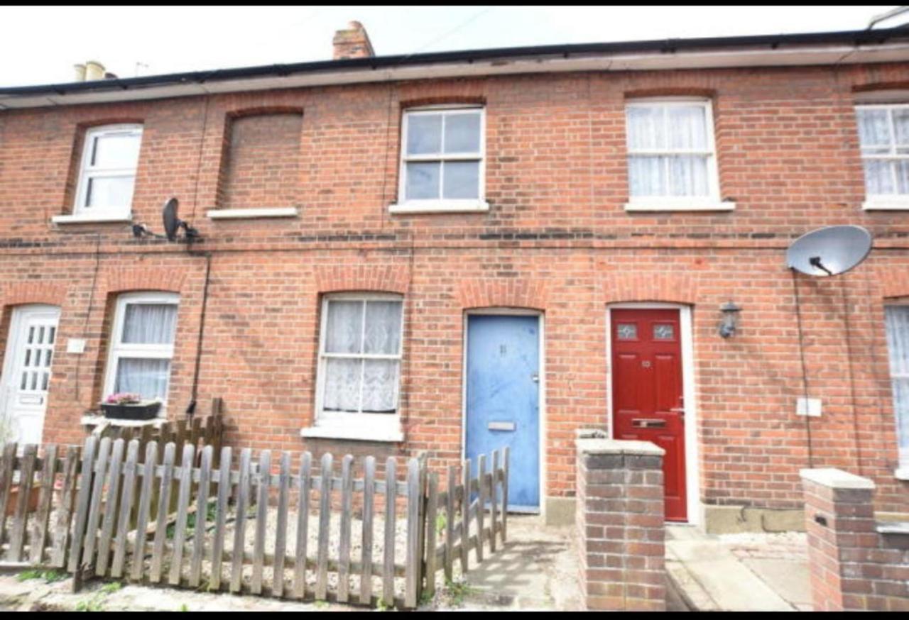 Apartment Vetrelax Three Bedroom House Colchester
