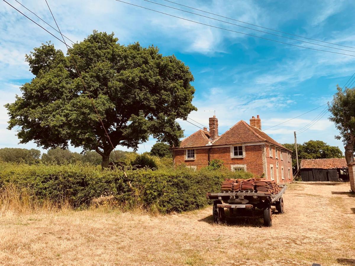 Plumptons Farm *