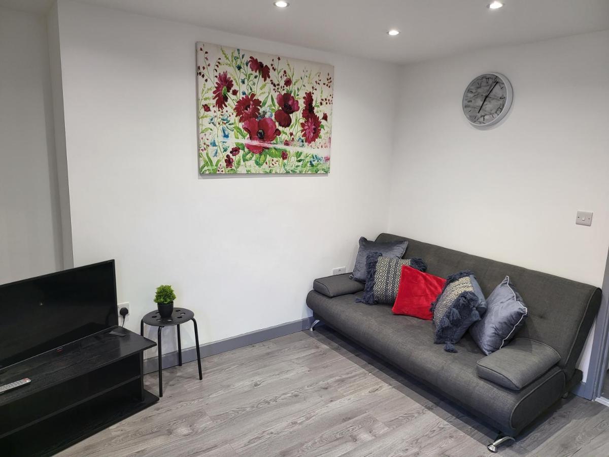 Vetrelax Three Bedroom House Apartment *