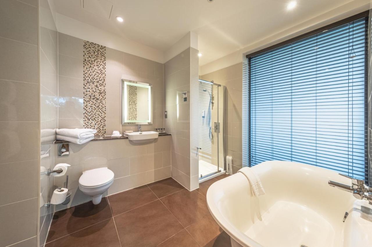 Hotel Wivenhoe House