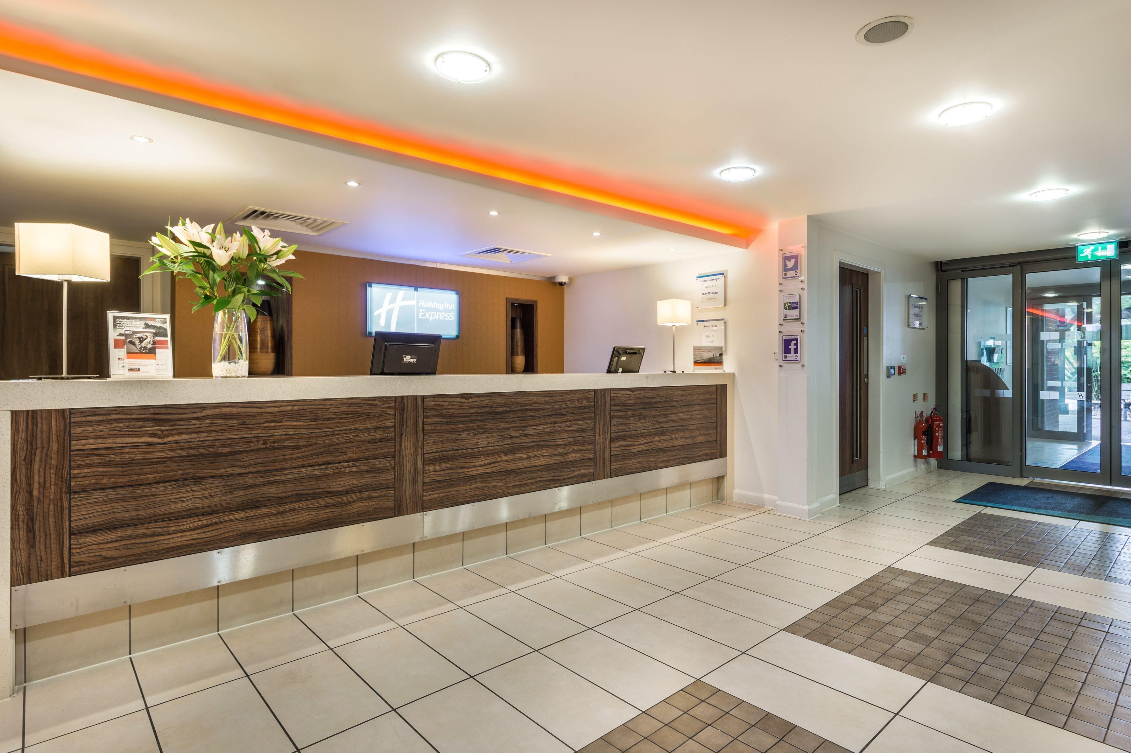 Express By Ihg 3*