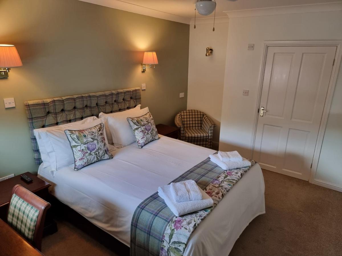 The Courthouse 3*