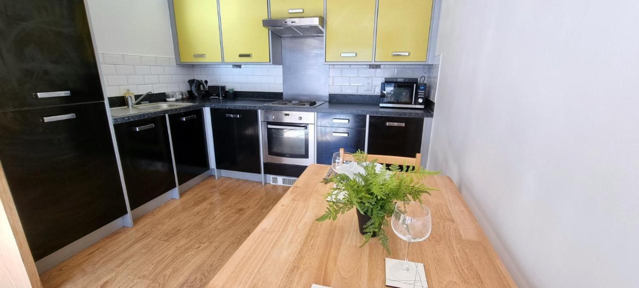 360 Serviced - Marine Quay - 1 Double Bedroom *