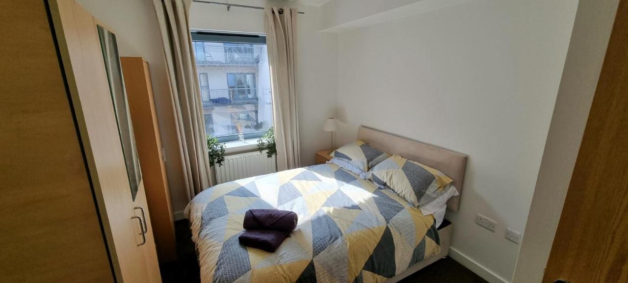 Apartment 360 Serviced - Marine Quay - 1 Double Bedroom *