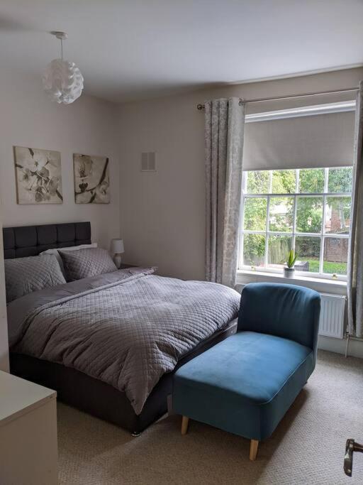 Beautiful Georgian Townhouse In * Colchester