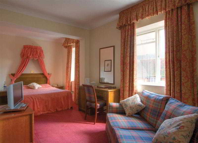 Best Western The Rose & Crown Hotel 3*