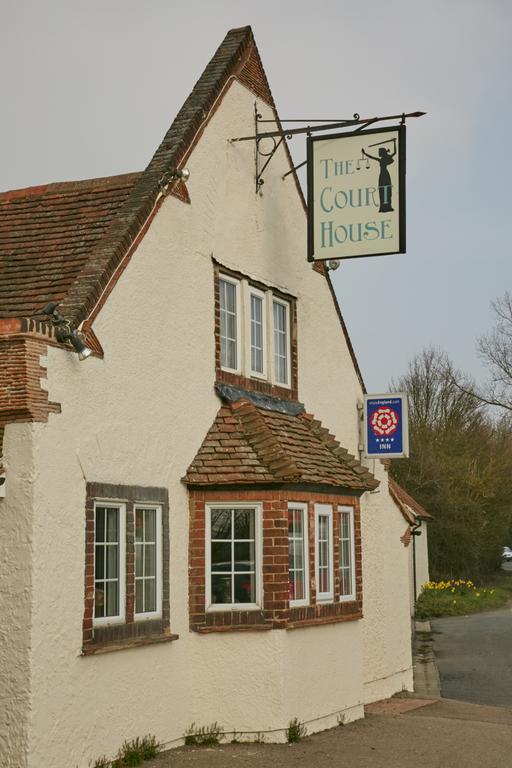 Inn The Court House 4*