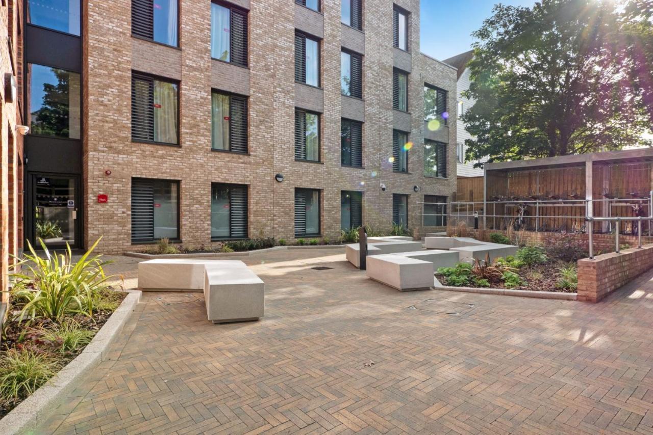 Ensuite Bedrooms With Shared Kitchen At 27 Magdalen Street In The Heart Of Apartment *